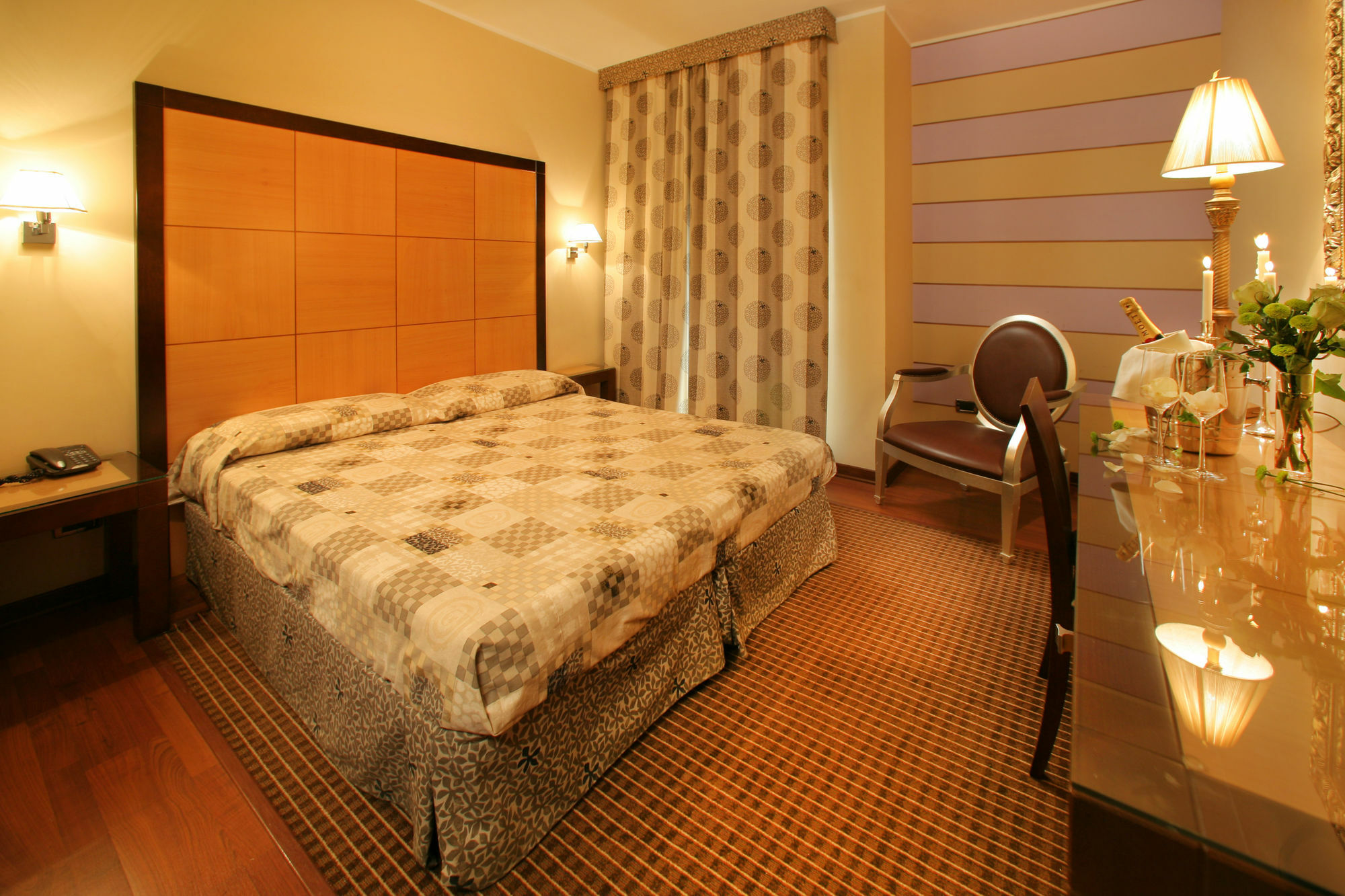Regent Beach Hotel & Apartments เรจโจ ดี คาลาเบีย ภายนอก รูปภาพ